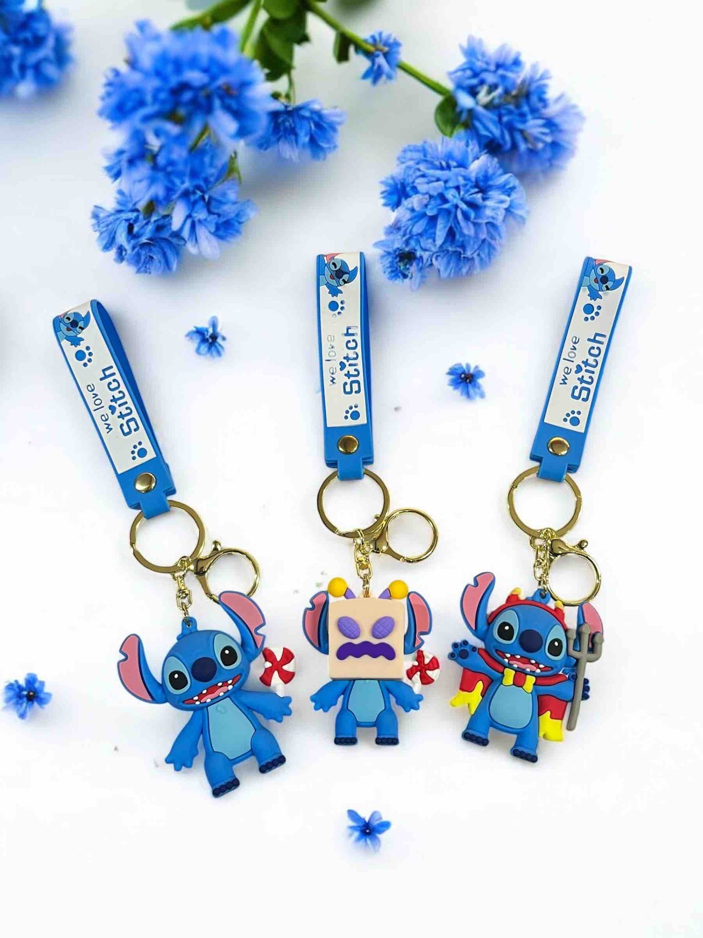 LLAVEROS STITCH