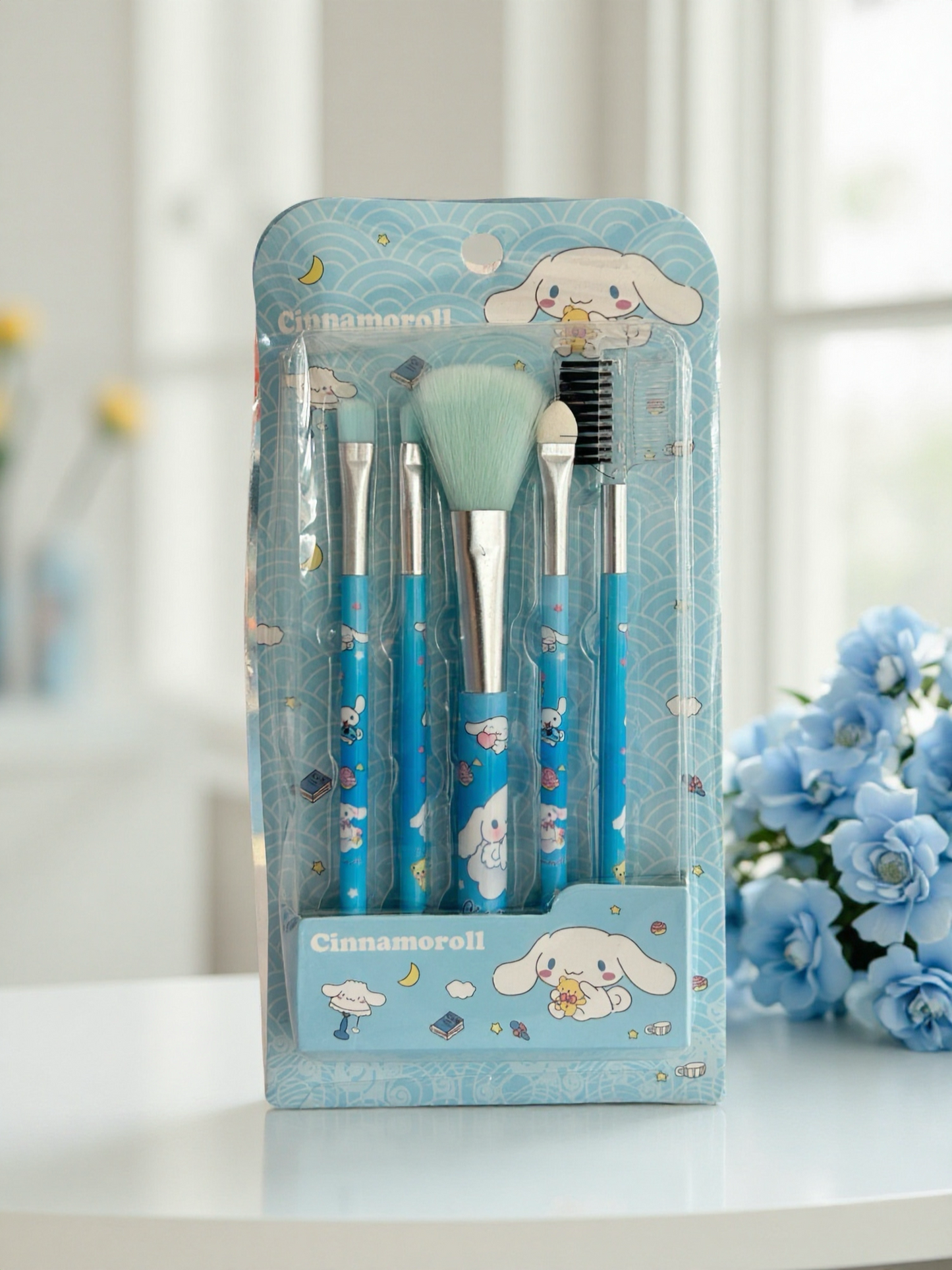 SET DE BROCHAS X5 SANRIO