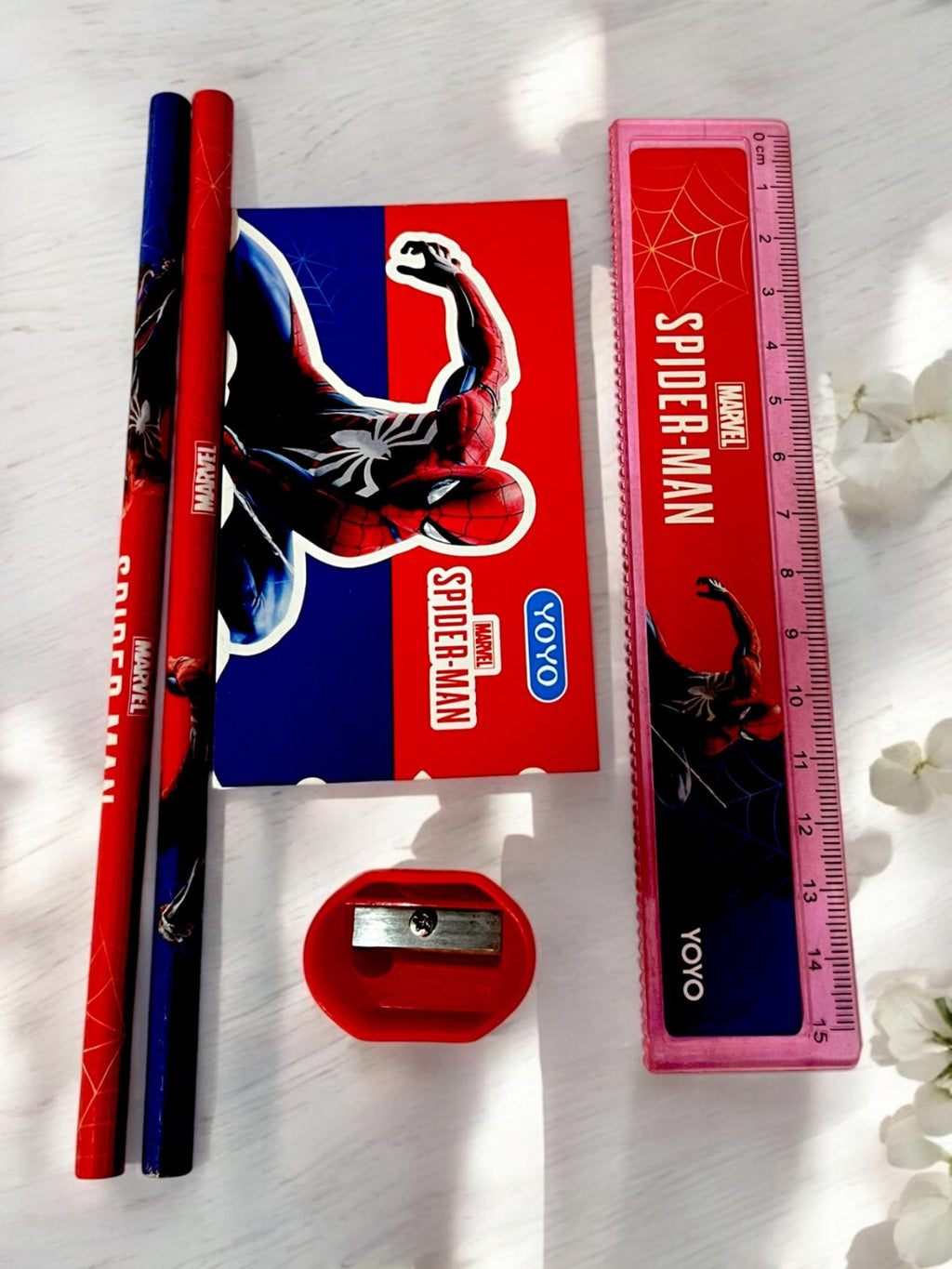 CARTUCHERA KIT ESCOLAR PERSONAJES