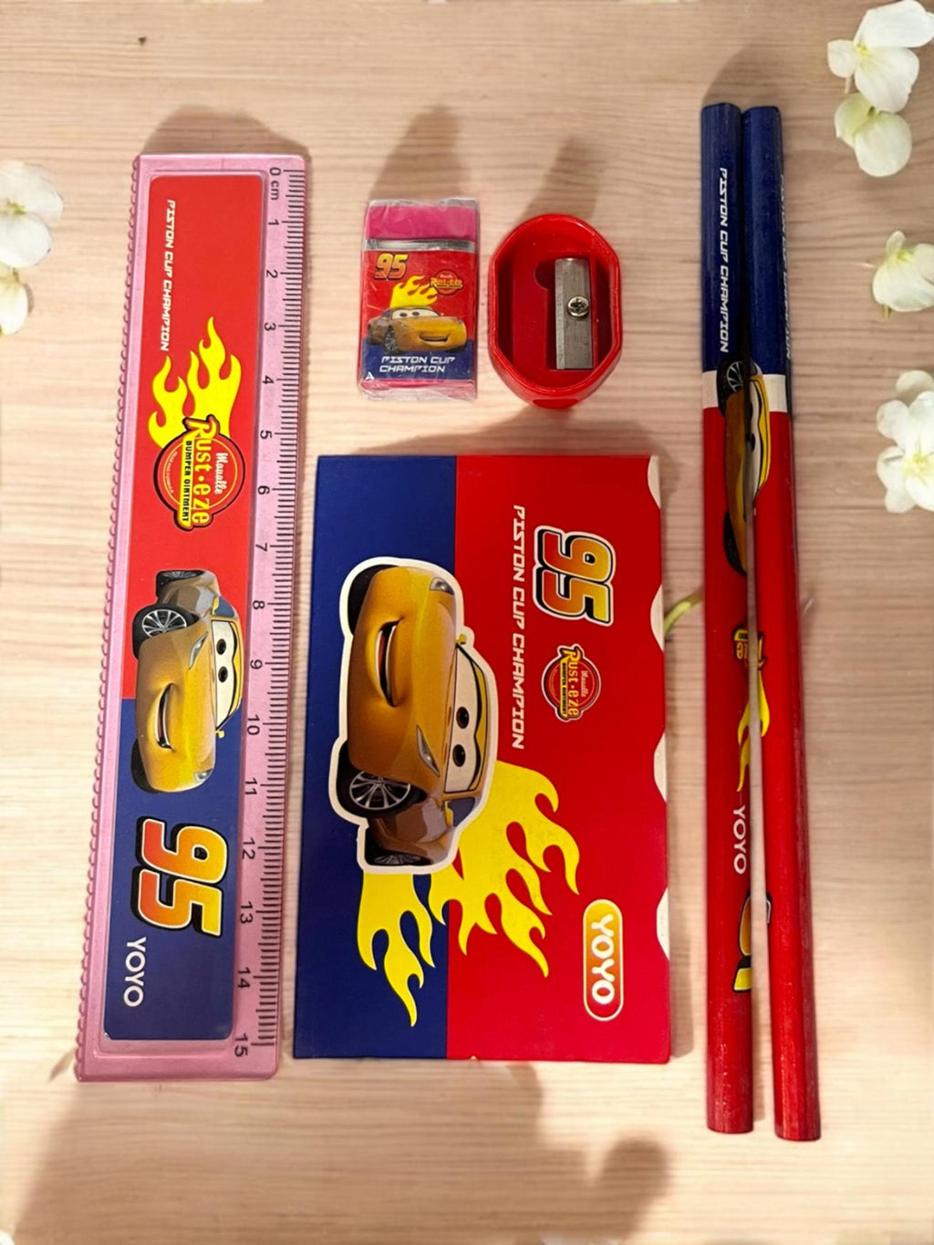 CARTUCHERA KIT ESCOLAR PERSONAJES