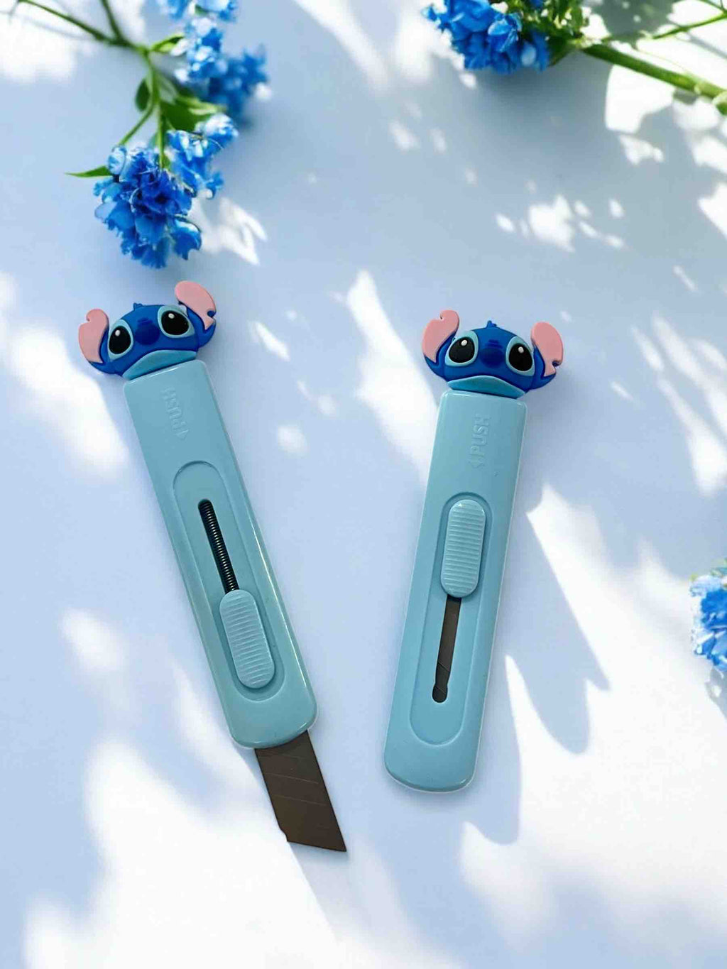 BISTURI DE BOLSILLO PERSONAJES