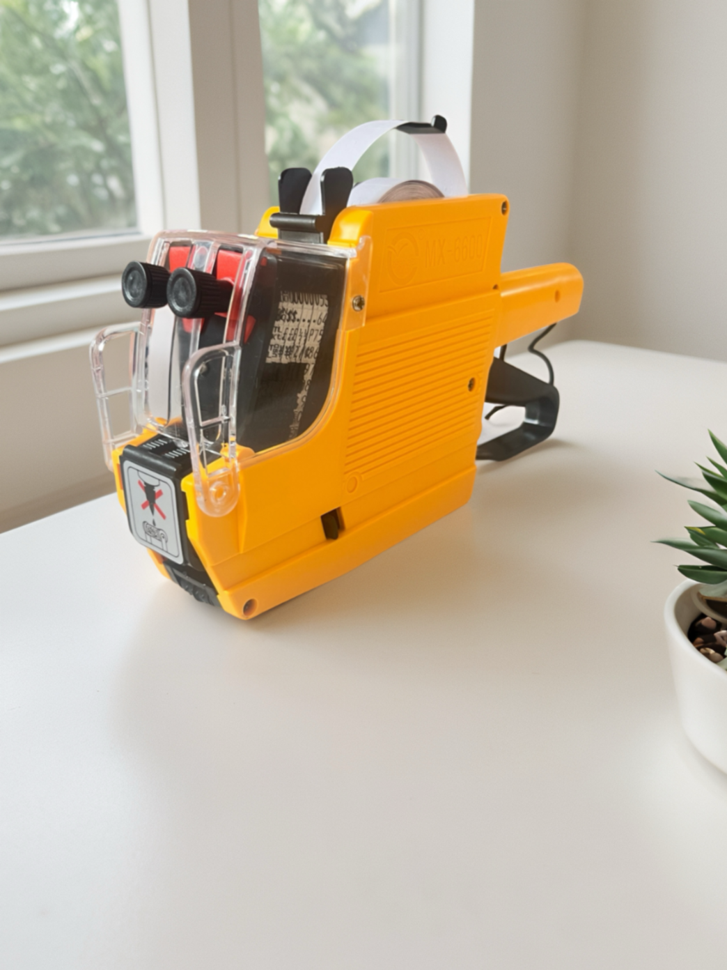 ETIQUETIADORA MX-6600